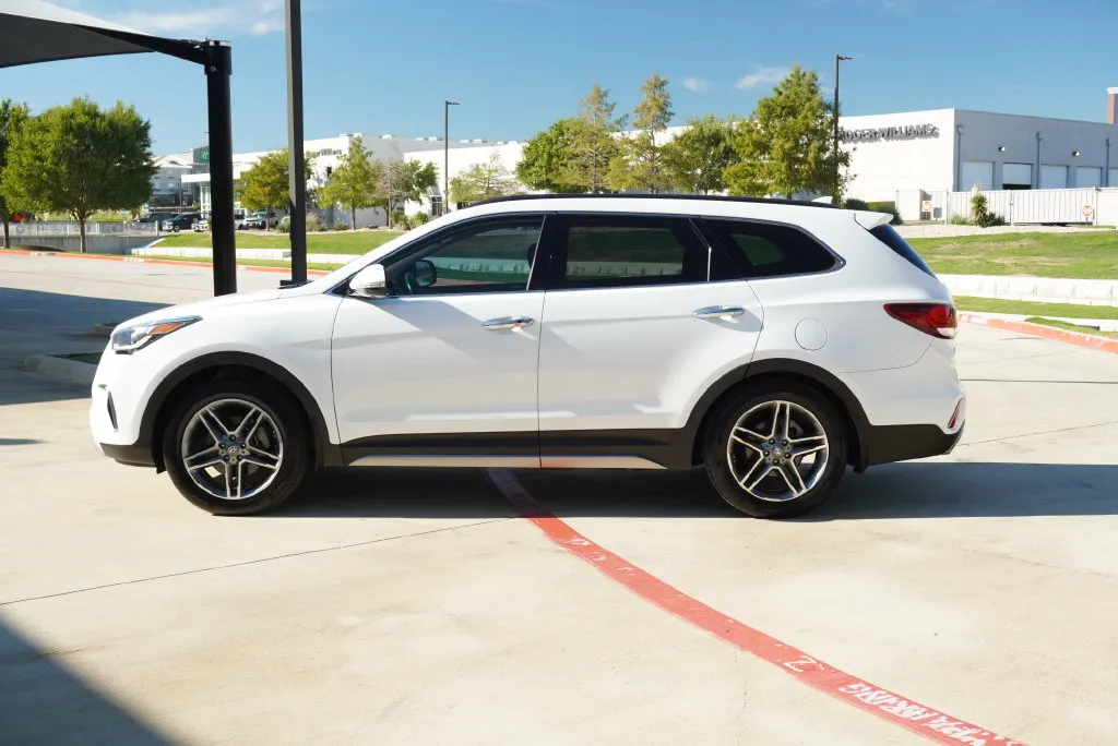 Used 2019 Hyundai Santa Fe Limited Ultimate with VIN KM8SR4HF4KU305135 for sale in Weatherford, TX