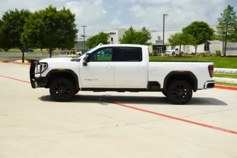 Photos of 2025 GMC Sierra 2500 HD AT4 for sale in Weatherford, TX at Roger Williams Chrysler Dodge Jeep Ram