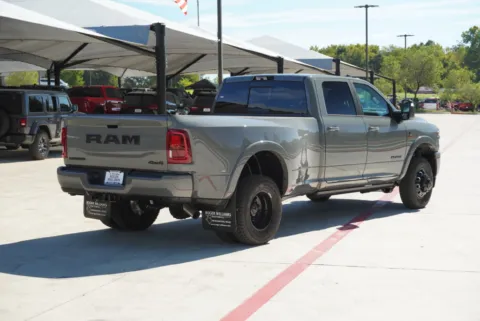 More photos of 2027 Ram 3500 Laramie at Roger Williams Chrysler Dodge Jeep Ram, TX