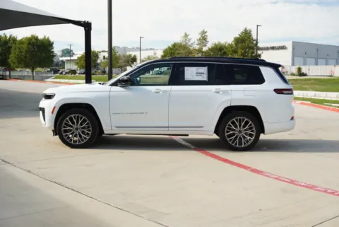 Another view of 2027 Jeep Grand Cherokee L Summit for sale in Weatherford, TX at Roger Williams Chrysler Dodge Jeep Ram
