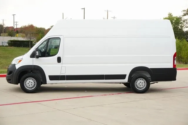 2025 Ram ProMaster 3500 photo 5
