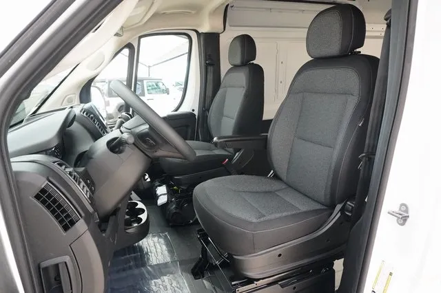 2025 Ram ProMaster 1500 photo 11