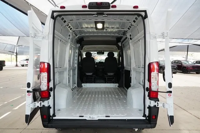 2025 Ram ProMaster 1500 photo 4