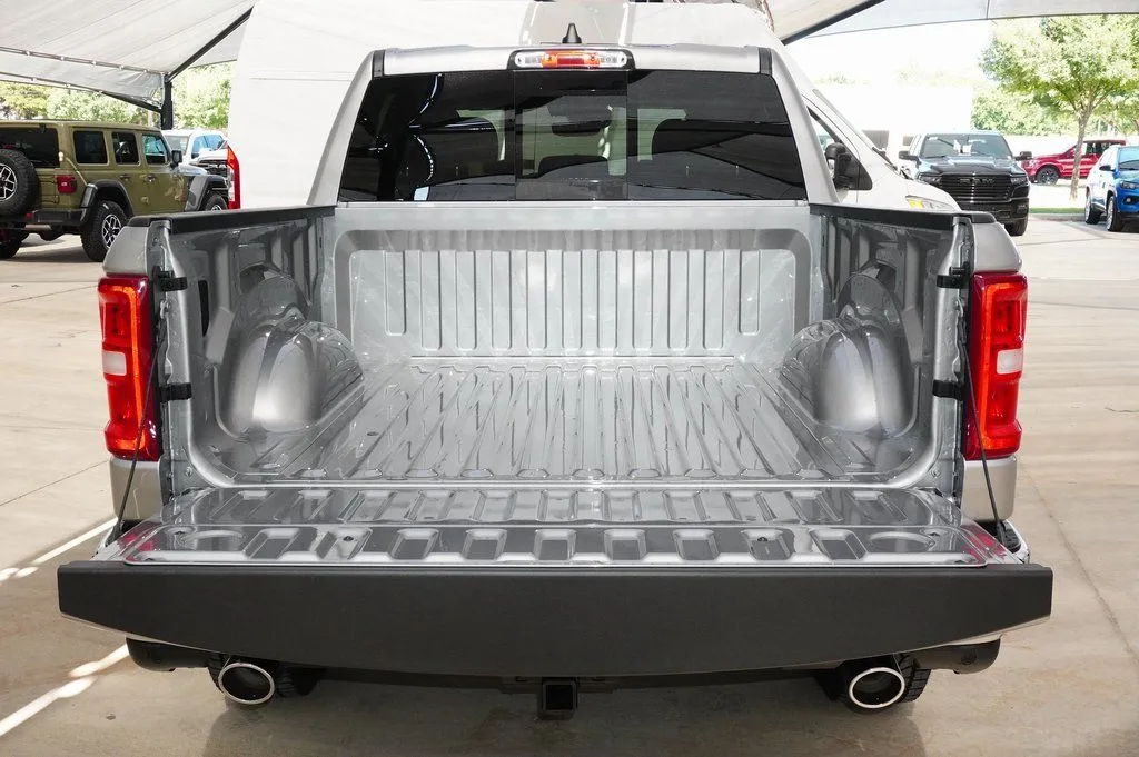 2025 RAM 1500 Big Horn/Lone Star - Photo 12