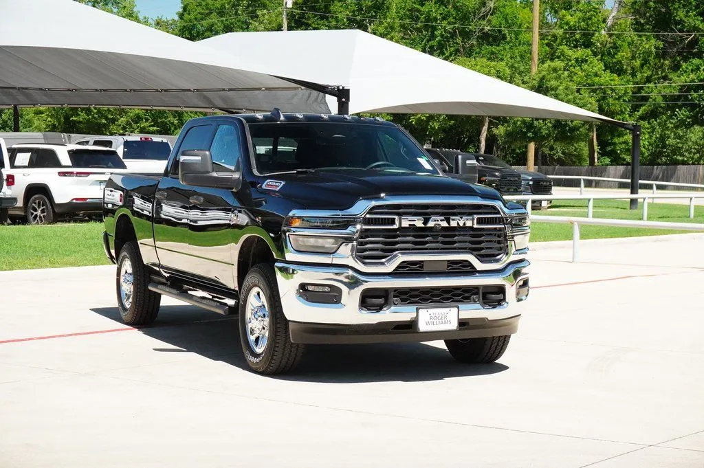 2025 RAM 2500 Tradesman - Photo 5