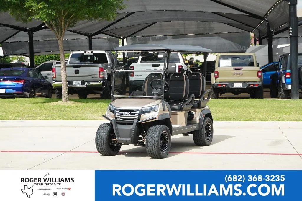 2025 Epic E40L FORWARD FACING for sale in Weatherford, TX