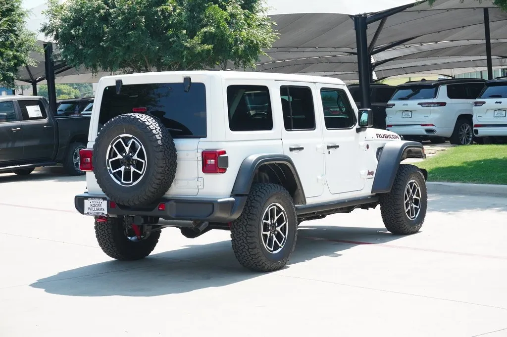 2025 Jeep Wrangler Rubicon photo 2