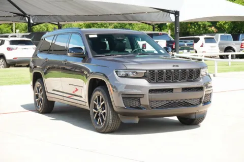 More photos of 2025 Jeep Grand Cherokee L Altitude X at Roger Williams Chrysler Dodge Jeep Ram, TX