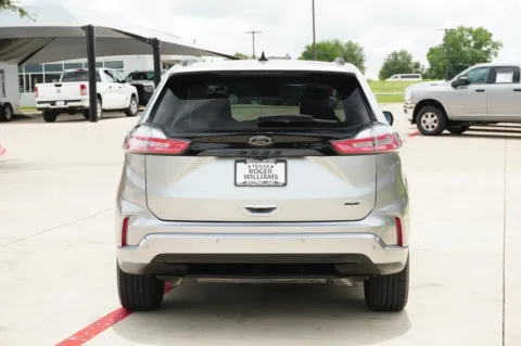 More photos of 2024 Ford Edge SE at Roger Williams Chrysler Dodge Jeep Ram, TX