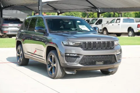 More photos of 2025 Jeep Grand Cherokee Limited at Roger Williams Chrysler Dodge Jeep Ram, TX
