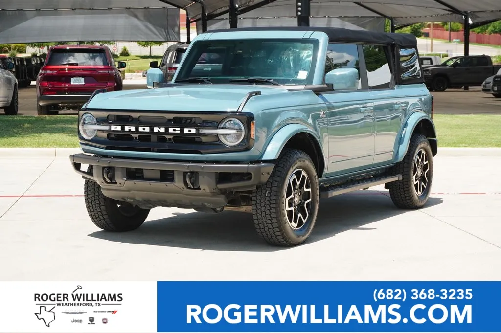 Blue 2022 Ford Bronco Outer Banks for sale in Weatherford, TX