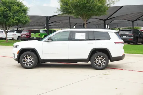 Photos of 2025 Jeep Grand Cherokee L Limited for sale in Weatherford, TX at Roger Williams Chrysler Dodge Jeep Ram