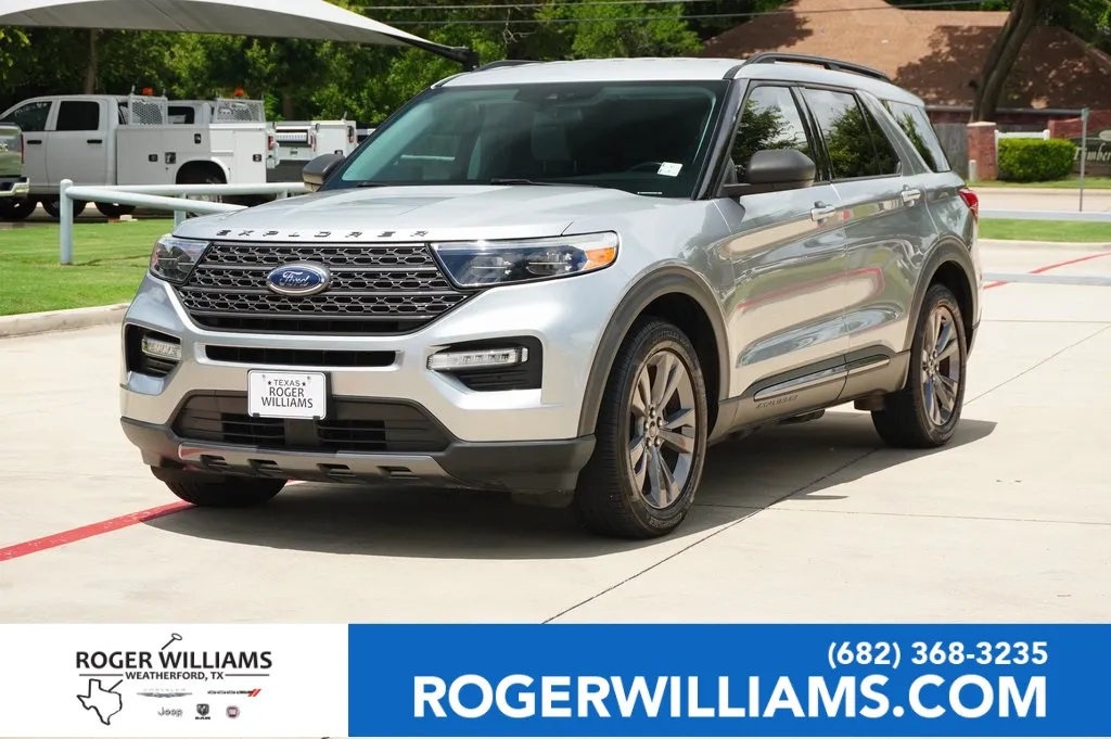Silver 2021 Ford Explorer XLT for sale in Weatherford, TX