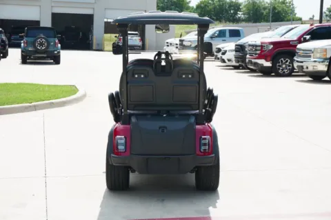 Another view of 2025 Epic E40L FORWARD FACING for sale in Weatherford, TX at Roger Williams Chrysler Dodge Jeep Ram