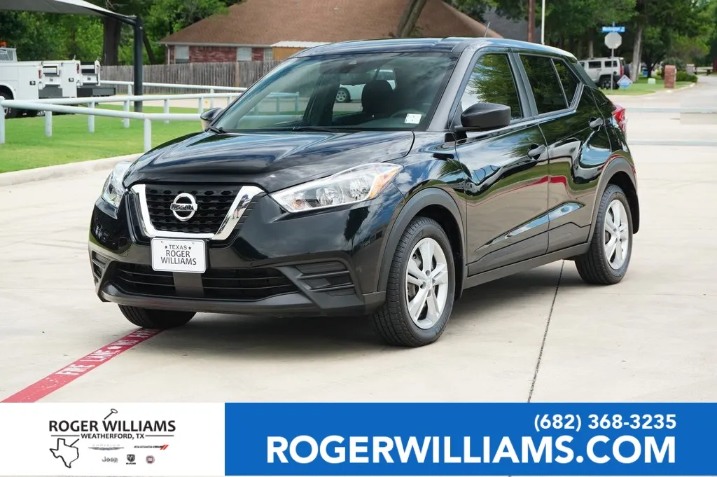 Black 2020 Nissan Kicks S for sale in Weatherford, TX