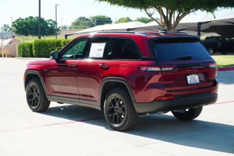 Another view of 2025 Jeep Grand Cherokee for sale in Weatherford, TX at Roger Williams Chrysler Dodge Jeep Ram