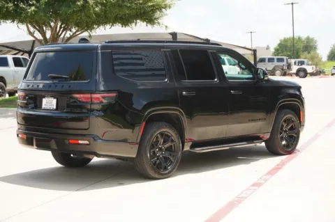 More photos of 2024 Jeep Wagoneer Series II Carbide at Roger Williams Chrysler Dodge Jeep Ram, TX