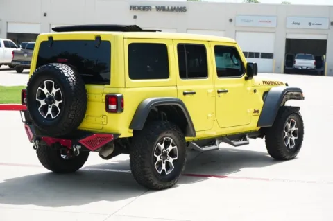 More photos of 2022 Jeep Wrangler Unlimited Rubicon at Roger Williams Chrysler Dodge Jeep Ram, TX