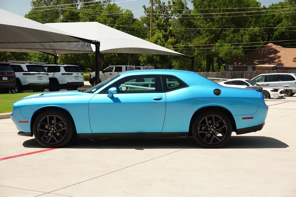 2023 Dodge Challenger SXT photo 11
