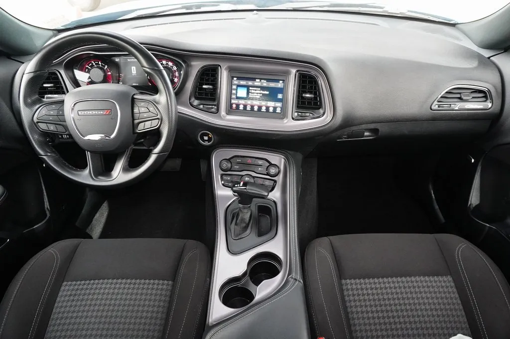 2023 Dodge Challenger SXT photo 19