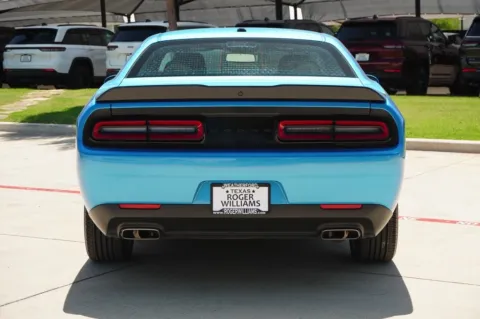 More photos of 2023 Dodge Challenger SXT at Roger Williams Chrysler Dodge Jeep Ram, TX