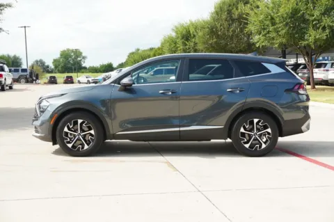 Photos of 2023 Kia Sportage EX for sale in Weatherford, TX at Roger Williams Chrysler Dodge Jeep Ram