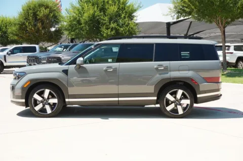 Photos of 2024 Hyundai Santa Fe Limited for sale in Weatherford, TX at Roger Williams Chrysler Dodge Jeep Ram