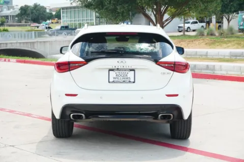 More photos of 2019 INFINITI QX30 ESSENTIAL at Roger Williams Chrysler Dodge Jeep Ram, TX