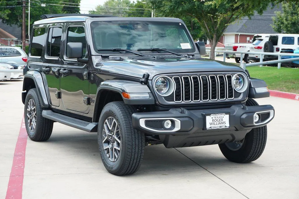 2025 Jeep Wrangler 4-Door Sahara - Photo 6