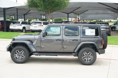 Photos of 2025 Jeep Wrangler Sahara for sale in Weatherford, TX at Roger Williams Chrysler Dodge Jeep Ram