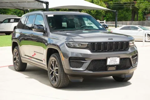 More photos of 2025 Jeep Grand Cherokee Altitude X at Roger Williams Chrysler Dodge Jeep Ram, TX