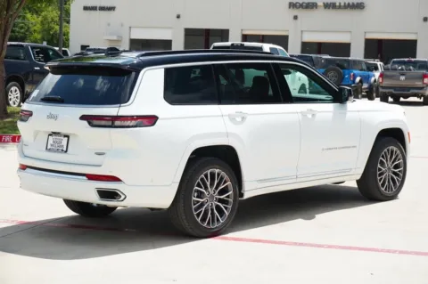 More photos of 2025 Jeep Grand Cherokee L Summit Reserve at Roger Williams Chrysler Dodge Jeep Ram, TX