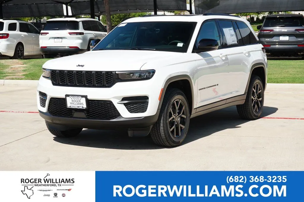 White 2025 Jeep Grand Cherokee Altitude X for sale in Weatherford, TX