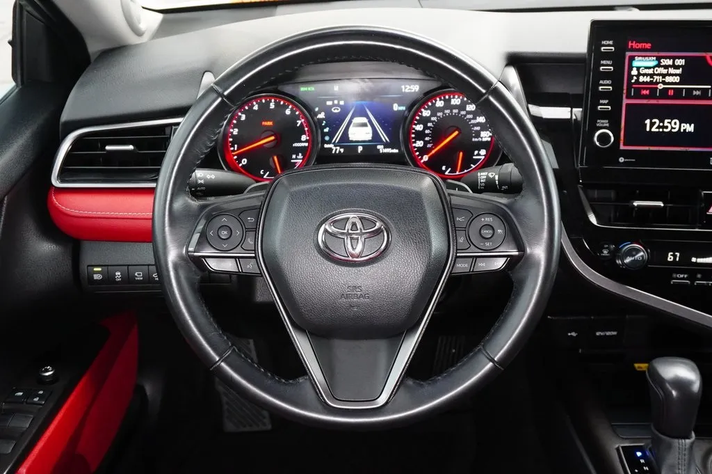 2022 Toyota Camry XSE V6 photo 16