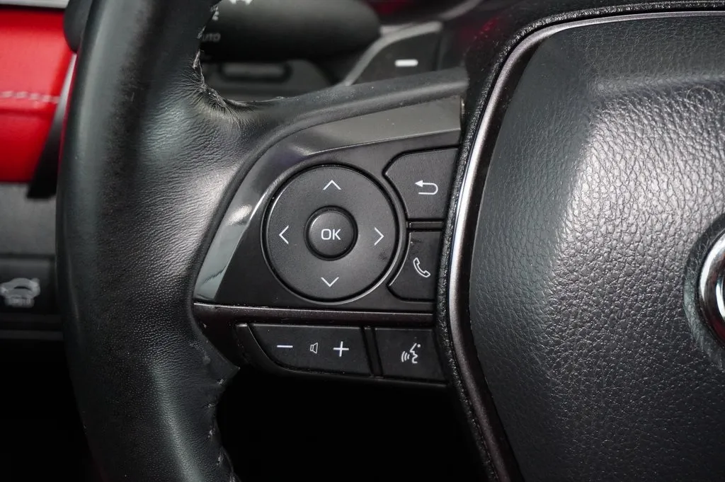 2022 Toyota Camry XSE V6 photo 7