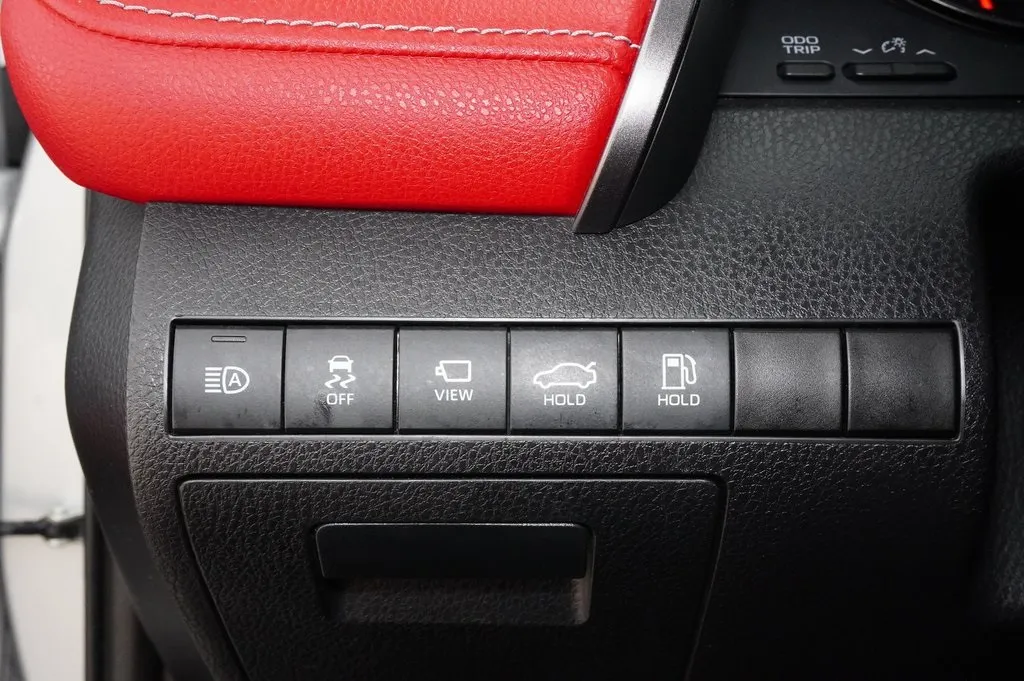 2022 Toyota Camry XSE V6 photo 27