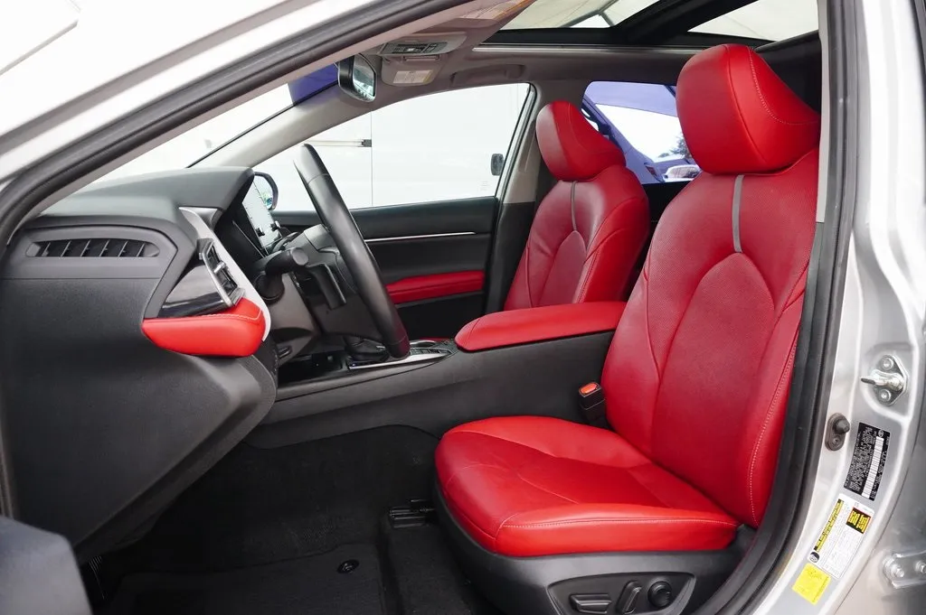 2022 Toyota Camry XSE V6 photo 28