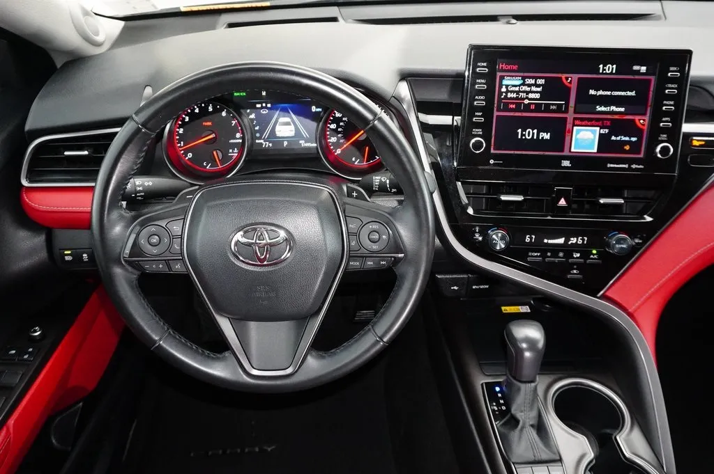 2022 Toyota Camry XSE V6 photo 19