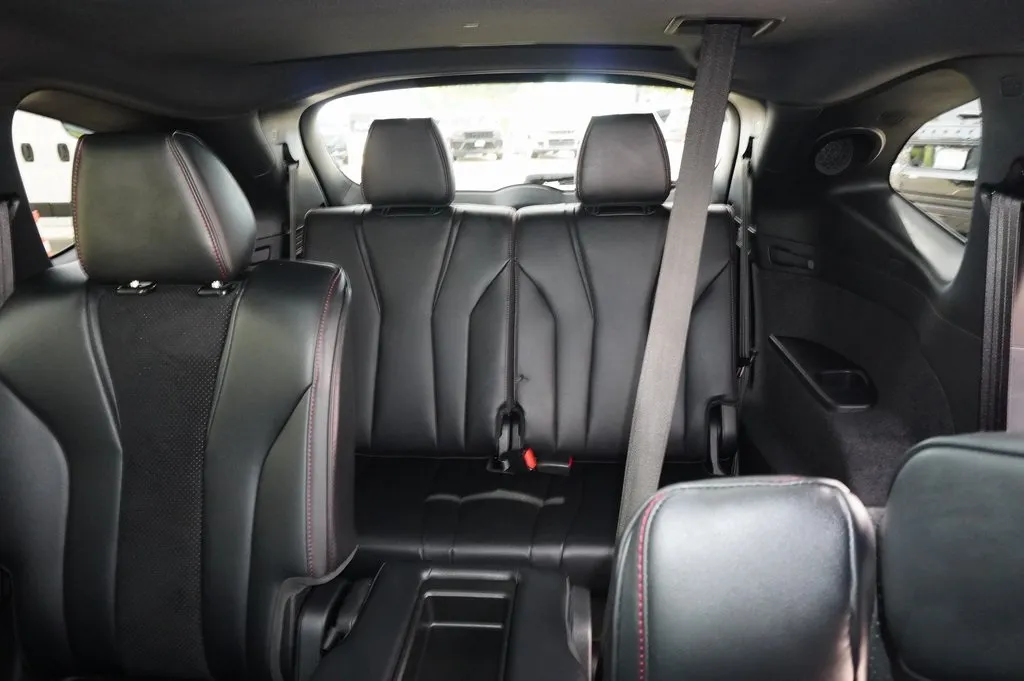 2023 Acura MDX SH-AWD A-Spec photo 9