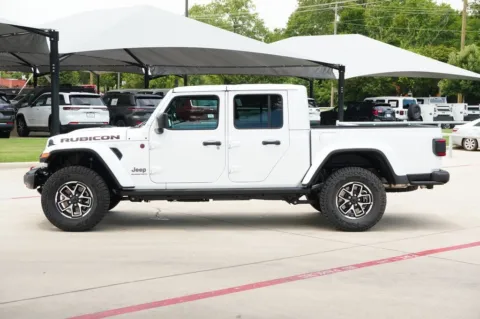 Photos of 2025 Jeep Gladiator Rubicon for sale in Weatherford, TX at Roger Williams Chrysler Dodge Jeep Ram