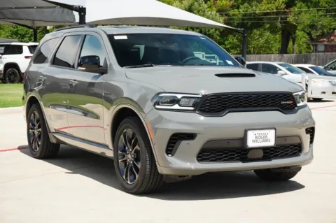 More photos of 2025 Dodge Durango R/T Plus at Roger Williams Chrysler Dodge Jeep Ram, TX