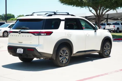 More photos of 2024 Nissan Pathfinder SV at Roger Williams Chrysler Dodge Jeep Ram, TX