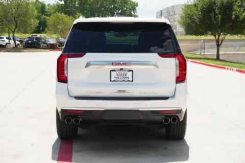More photos of 2021 GMC Yukon XL Denali at Roger Williams Chrysler Dodge Jeep Ram, TX