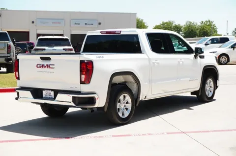 More photos of 2024 GMC Sierra 1500 SLE at Roger Williams Chrysler Dodge Jeep Ram, TX