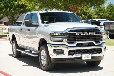 More photos of 2025 Ram 2500 Big Horn at Roger Williams Chrysler Dodge Jeep Ram, TX