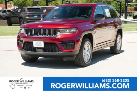 Red 2025 Jeep Grand Cherokee Laredo X for sale in Weatherford, TX