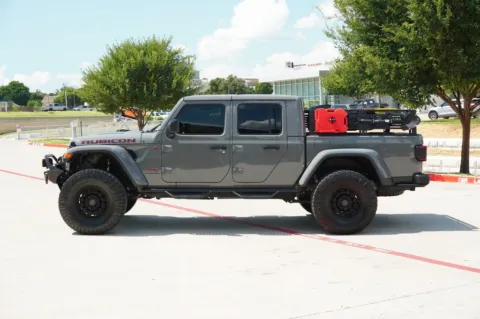 Photos of 2020 Jeep Gladiator Rubicon for sale in Weatherford, TX at Roger Williams Chrysler Dodge Jeep Ram