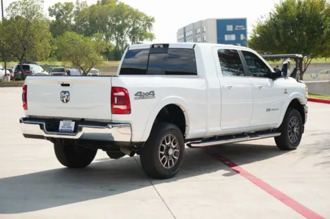 More photos of 2022 Ram 2500 Longhorn at Roger Williams Chrysler Dodge Jeep Ram, TX
