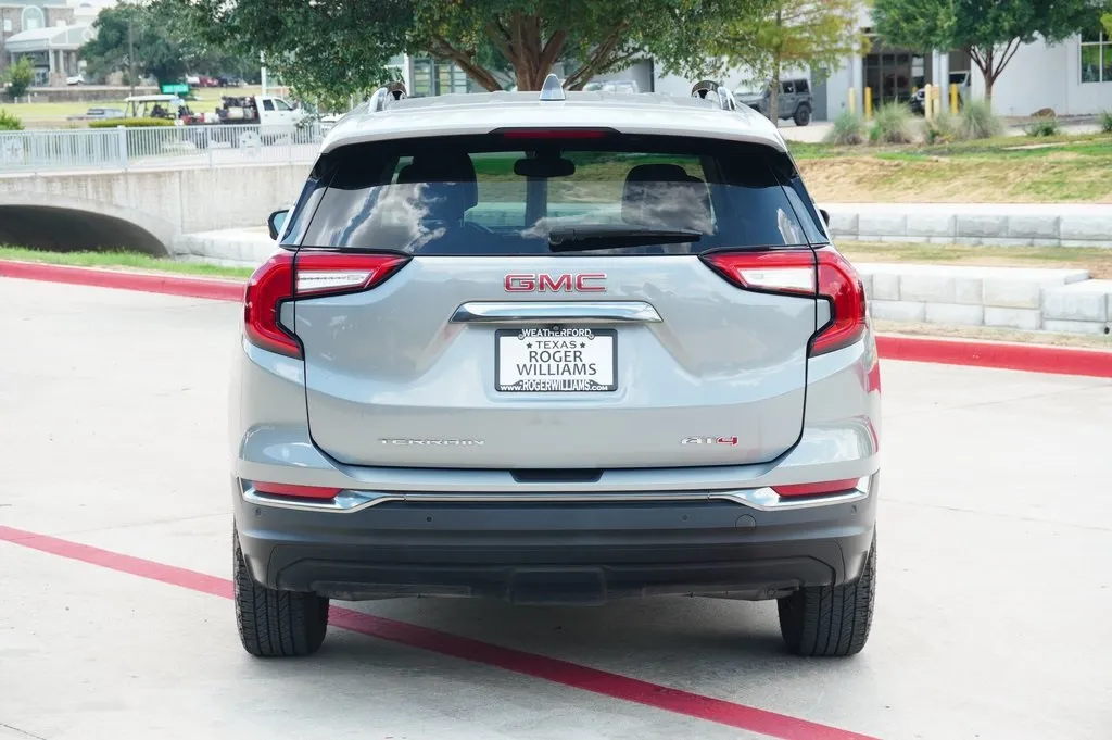 2023 Gmc Terrain AT4 photo 2
