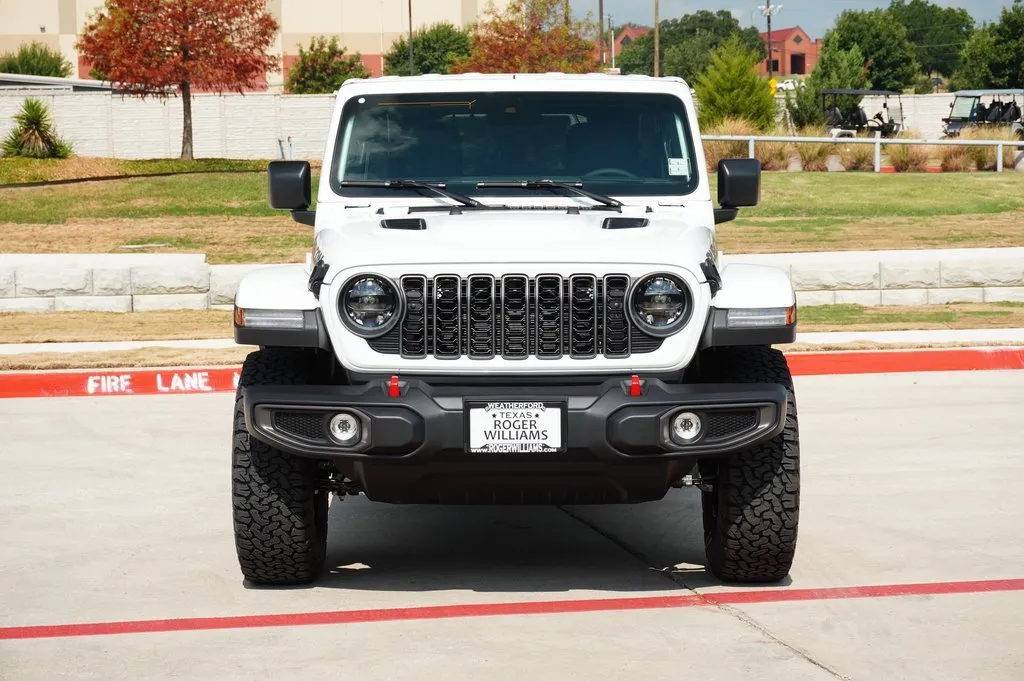 2025 Jeep Wrangler Rubicon photo 9
